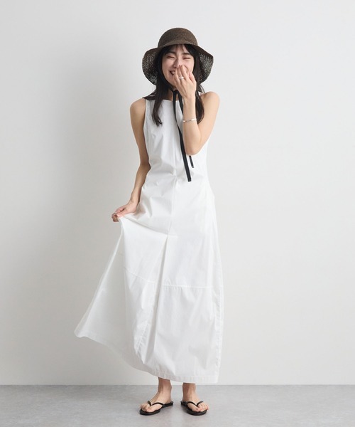 Futier land(フューティアランド)の「ノースリーブタックロングワンピース(ワンピース・レディース・ホワイト/ブラック・LARGE/MEDIUM)」の5枚目の写真