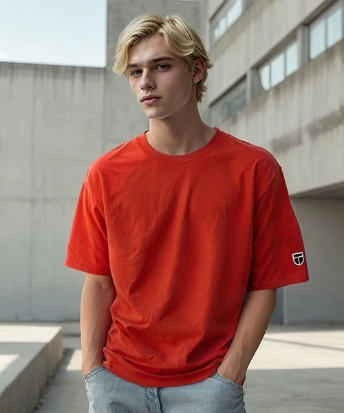 NEWTRAL PRODUCTS（ニュートラルプロダクツ）の「【NEWTRAL】 5.6oz EmblemT（Tシャツ/カットソー・メンズ・ブラック/ライトブルー/スモークピンク/ロイヤルブルー/グレー/ダークグリーン/ホワイト/ライトグレー/レッド/チャコール/ネイビー/ベージュ・S/M/L/LL）」の12枚目の写真
