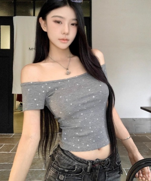 おしゃれスタ(オシャレスタ)の「きらきらデザインオフショルリブトップス(Tシャツ/カットソー・レディース・グレー/ブラック/ホワイト・S/M/L/XL)」の7枚目の写真