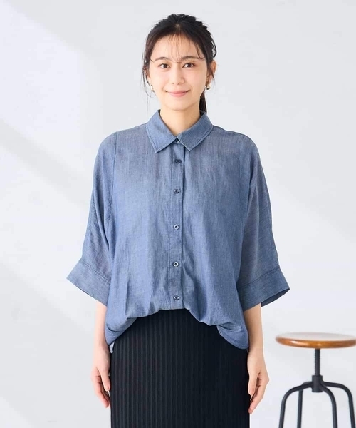a.v.v(アーヴェヴェ)の「【2WAY】シアーデニムドルマンシャツ(シャツ/ブラウス・レディース・ネイビー・39)」の7枚目の写真