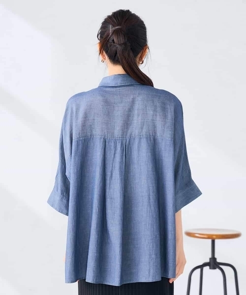 a.v.v(アーヴェヴェ)の「【2WAY】シアーデニムドルマンシャツ(シャツ/ブラウス・レディース・ネイビー・39)」の10枚目の写真