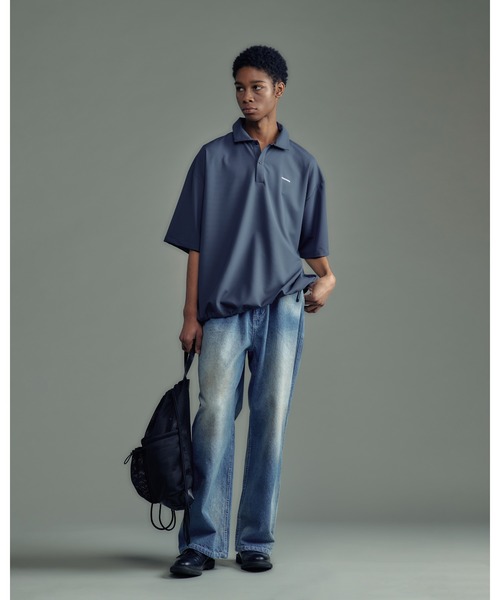 ADAM PATEK(アダムパテック)の「ADAMPATEK/ripple looose polo shirt/リップルルーズポロシャツ(AP2614030)(ポロシャツ・レディース・ブラック/グレー・1/2)」の2枚目の写真