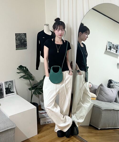 MUSINSA STANDARD WOMAN（ムシンサスタンダードウーマン）の「ウィメンズウールテンセルホルターレイヤードTシャツ[ブラック]（Tシャツ/カットソー・レディース・その他・SMALL/MEDIUM/LARGE/X-SMALL）」の14枚目の写真
