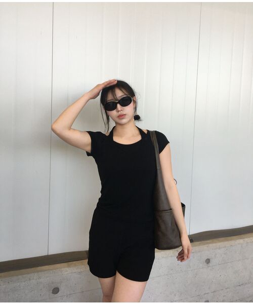 MUSINSA STANDARD WOMAN（ムシンサスタンダードウーマン）の「ウィメンズウールテンセルホルターレイヤードTシャツ[ブラック]（Tシャツ/カットソー・レディース・その他・SMALL/MEDIUM/LARGE/X-SMALL）」の7枚目の写真