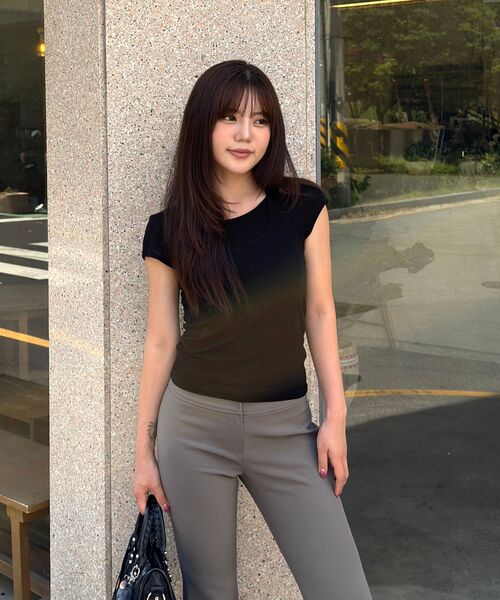 MUSINSA STANDARD WOMAN（ムシンサスタンダードウーマン）の「ウィメンズウールテンセルホルターレイヤードTシャツ[ブラック]（Tシャツ/カットソー・レディース・その他・SMALL/MEDIUM/LARGE/X-SMALL）」の10枚目の写真