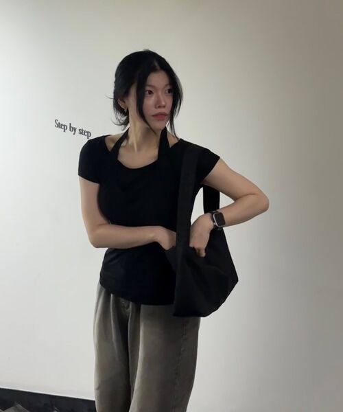 MUSINSA STANDARD WOMAN（ムシンサスタンダードウーマン）の「ウィメンズウールテンセルホルターレイヤードTシャツ[ブラック]（Tシャツ/カットソー・レディース・その他・SMALL/MEDIUM/LARGE/X-SMALL）」の12枚目の写真
