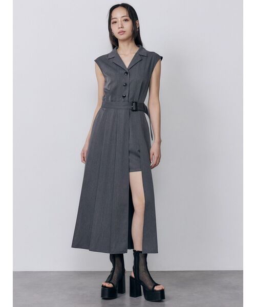 MURUA(ムルーア)の「マルチウェイローリングロンパース 夏服(つなぎ/オールインワン・レディース・ベージュ/グレー・2/1)」の9枚目の写真