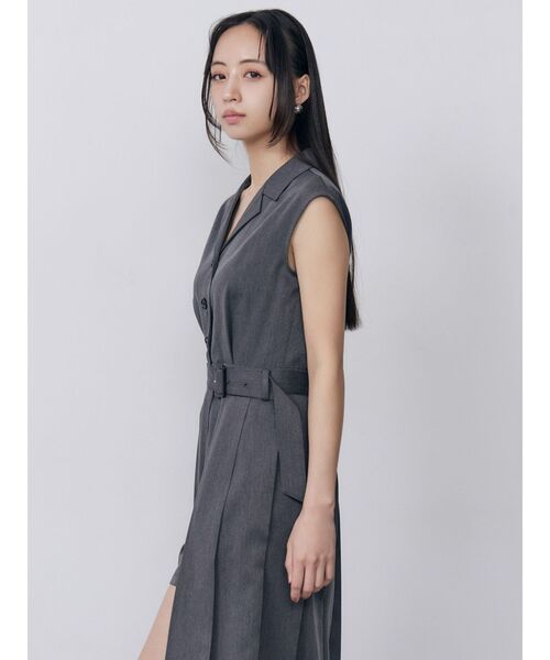 MURUA(ムルーア)の「マルチウェイローリングロンパース 夏服(つなぎ/オールインワン・レディース・ベージュ/グレー・2/1)」の19枚目の写真
