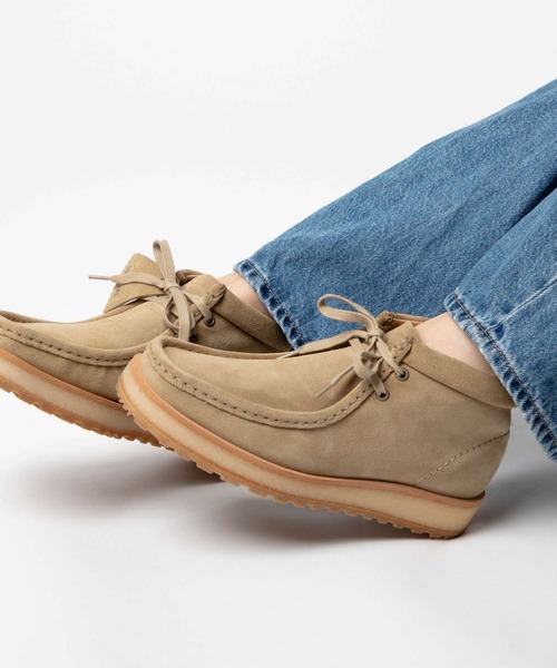 Clarks(クラークス)の「CLARKS Wallabee Scout クラークス ワラビー スカウト ブーツ(ブーツ・レディース・ブラウン/ベージュ・5.5/6/6.5/5)」の2枚目の写真