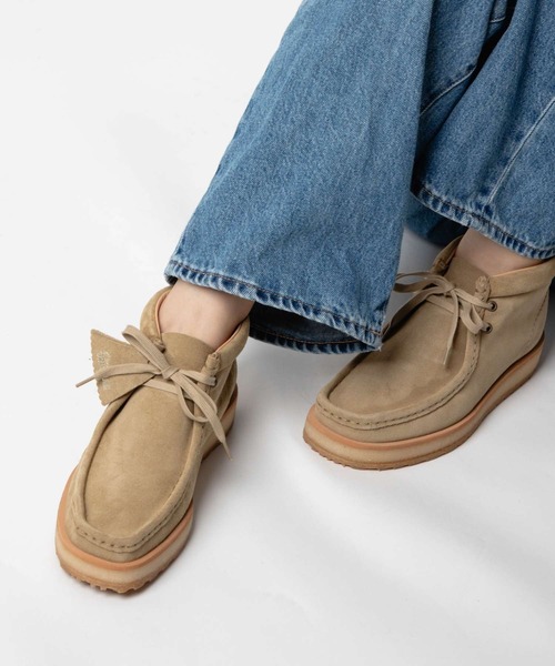 Clarks(クラークス)の「CLARKS Wallabee Scout クラークス ワラビー スカウト ブーツ(ブーツ・レディース・ブラウン/ベージュ・5.5/6/6.5/5)」の18枚目の写真