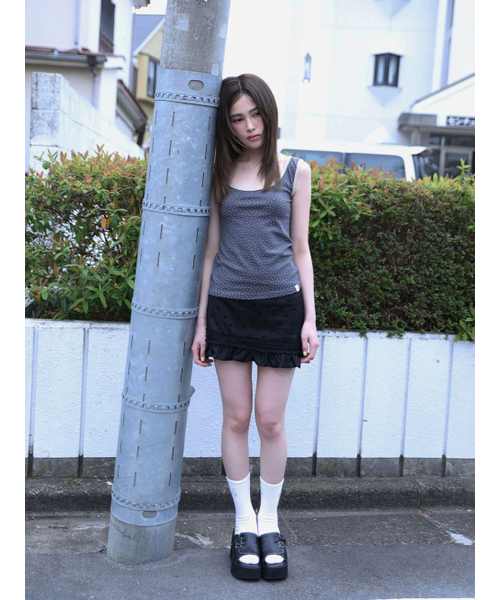 UGLY SHADOW(アグリーシャドウ)の「MESH STAR RUFFLE MINI SKIRT(BLACK)(スカート・レディース・その他・SMALL/MEDIUM)」の2枚目の写真