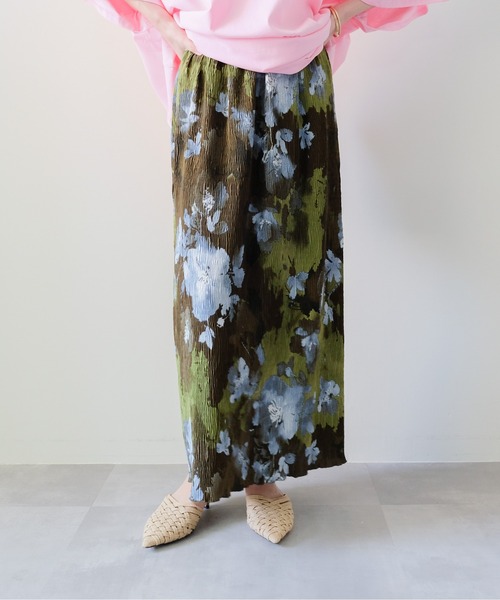 DOLLUPOOPS(ドールアップウップス)の「Washer Pleated Flower Skirt(ワッシャープリーツフラワースカート)(スカート・レディース・イエロー/グリーン/ブラック・FREE)」の7枚目の写真