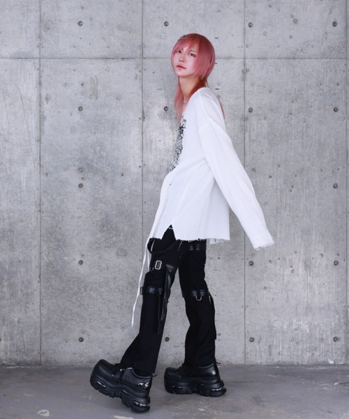Amilige(アミリージュ)の「ダブルクロスプリントダメージガーゼトップス(Tシャツ/カットソー・レディース・ホワイト/ブラック・FREE)」の11枚目の写真