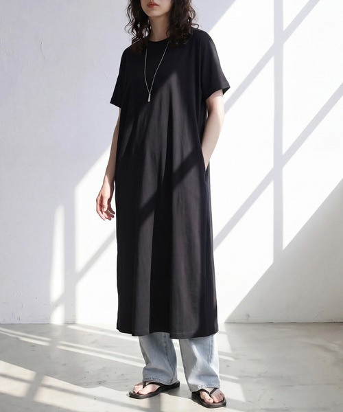 SELECT LEVERY(セレクトリベリー)の「接触冷感 楽ちんポケット付きチュニックワンピース(ワンピース・レディース・ブラック/ネイビー/ブルー/アイボリー/ラベンダー/ベージュ・LARGE/MEDIUM)」の1枚目の写真