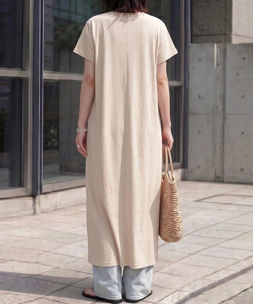 SELECT LEVERY(セレクトリベリー)の「接触冷感 楽ちんポケット付きチュニックワンピース(ワンピース・レディース・ブラック/ネイビー/ブルー/アイボリー/ラベンダー/ベージュ・LARGE/MEDIUM)」の10枚目の写真