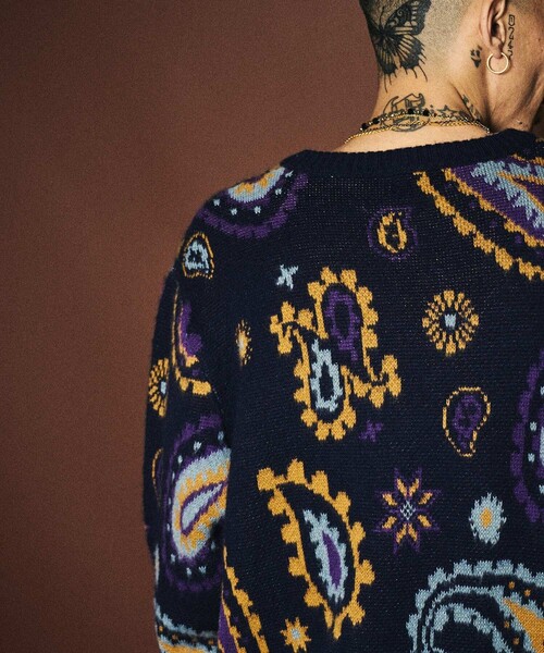Subciety(サブサエティ)の「Paisley sweater(ニット/セーター・メンズ・ネイビー・SMALL/MEDIUM/LARGE/X-LARGE)」の2枚目の写真
