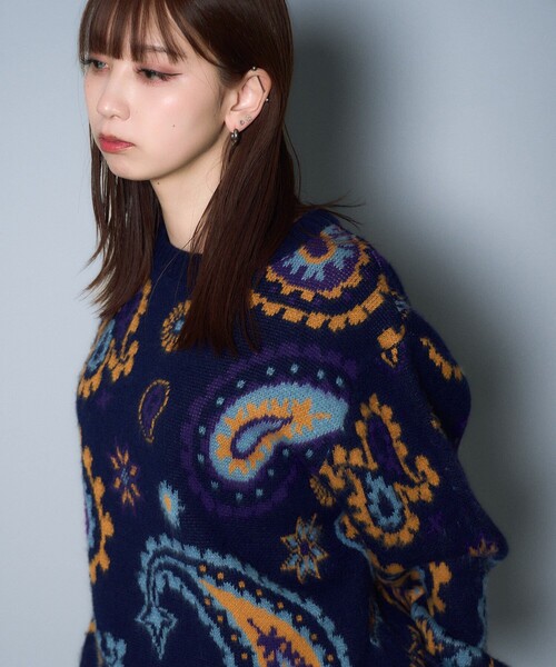 Subciety(サブサエティ)の「Paisley sweater(ニット/セーター・メンズ・ネイビー・SMALL/MEDIUM/LARGE/X-LARGE)」の5枚目の写真