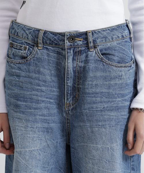 AVIREX(アヴィレックス)の「BERMUDA HALF DENIM PANTS(デニムパンツ・レディース・ベージュ/ブルー系その他・S/M)」の8枚目の写真