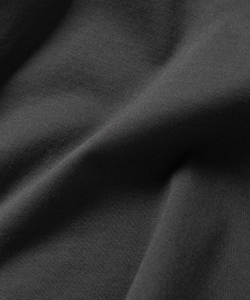 NONBLANK(ノンブランク)の「記者コットンクロップLSティーシャツ_CHARCOAL(Tシャツ/カットソー・メンズ・チャコール・MEDIUM/LARGE/X-LARGE)」の5枚目の写真
