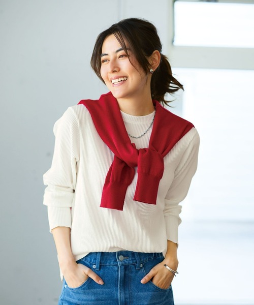 UNDOVE(アンドゥーブ)の「<MATOLIA>クルネックプルオーバー(Tシャツ/カットソー・レディース・ホワイト/ブラック/ローズ・MEDIUM/LARGE/X-LARGE)」の2枚目の写真