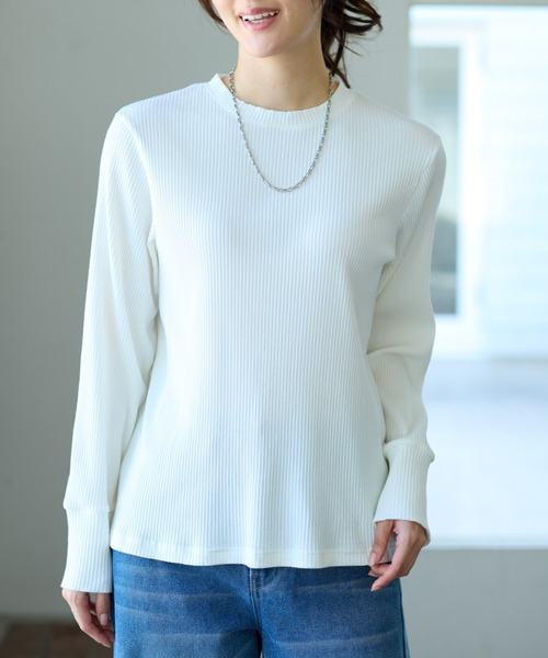 UNDOVE(アンドゥーブ)の「<MATOLIA>クルネックプルオーバー(Tシャツ/カットソー・レディース・ホワイト/ブラック/ローズ・MEDIUM/LARGE/X-LARGE)」の5枚目の写真