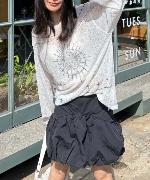 SHERU（シェル）の「【2 タイプ】透けシアー薄手ロン T ゴシックプリントルーズ長袖トップス（Tシャツ/カットソー・レディース・ホワイト/ホワイト系その他・F）」の16枚目の写真