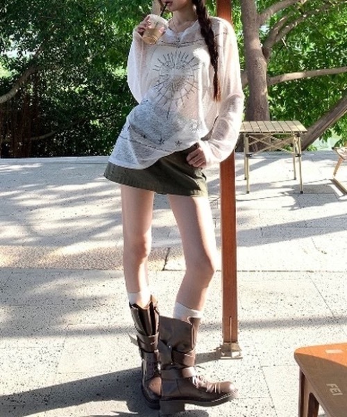 SHERU（シェル）の「【2 タイプ】透けシアー薄手ロン T ゴシックプリントルーズ長袖トップス（Tシャツ/カットソー・レディース・ホワイト/ホワイト系その他・F）」の22枚目の写真