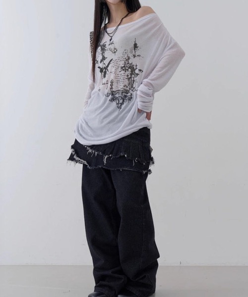 SHERU（シェル）の「【2 タイプ】透けシアー薄手ロン T ゴシックプリントルーズ長袖トップス（Tシャツ/カットソー・レディース・ホワイト/ホワイト系その他・F）」の7枚目の写真