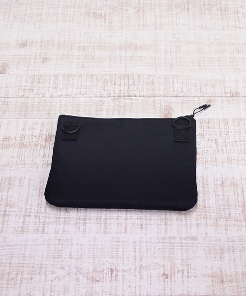 ATHLETA(アスレタ)の「【容量約3L】≪athleta≫スマホも財布も身軽に持てる!街歩きからスポーツ観戦、旅行のサブバッグまで頼れる約3Lサイズの超軽量サコッシュ(ショルダーバッグ・レディース・ブラック/ブラウン・F)」の19枚目の写真