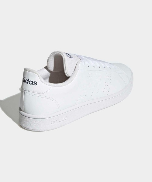 adidas(アディダス)の「アドバンコート ベース / ADVANCOURT Base / アディダス adidas(スニーカー・メンズ・ホワイト×ネイビー・22.5cm/23.0cm/23.5cm/24.0cm/24.5cm/25.0cm/25.5cm/26.0cm/26.5cm/27.0cm/27.5cm/28.0cm/28.5cm/29.0cm/29.5cm)」の7枚目の写真