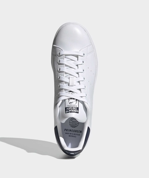 adidas（アディダス）の「スタンスミス [STAN SMITH]  / アディダスオリジナルス adidas Originals（スニーカー・メンズ・ホワイト×ネイビー・23.0cm/22.5cm/22.0cm/24.5cm/28.0cm/23.5cm/24.0cm/27.5cm/27.0cm/25.0cm/26.5cm/26.0cm/28.5cm/29.0cm/25.5cm）」の2枚目の写真