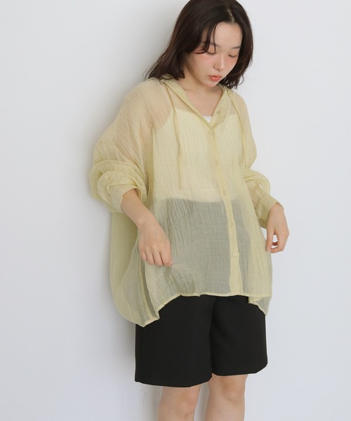 cheriella(シェリエラ)の「【cheriella】シアーフードオーバーシャツ SHEER HOODED OVERSHIRT(シャツ/ブラウス・レディース・ブラック/オフホワイト/イエロー・FREE)」の8枚目の写真