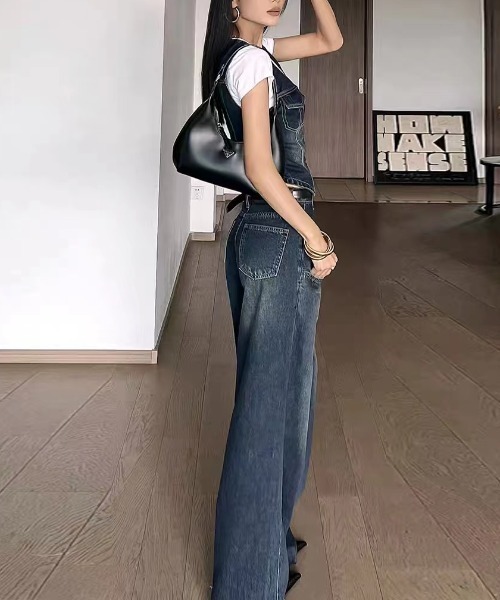 FAVORITO（ファヴォリート）の「デニムベストワイドパンツセットアップ（セットアップ・レディース・ダークブルー・S/M/L）」の7枚目の写真