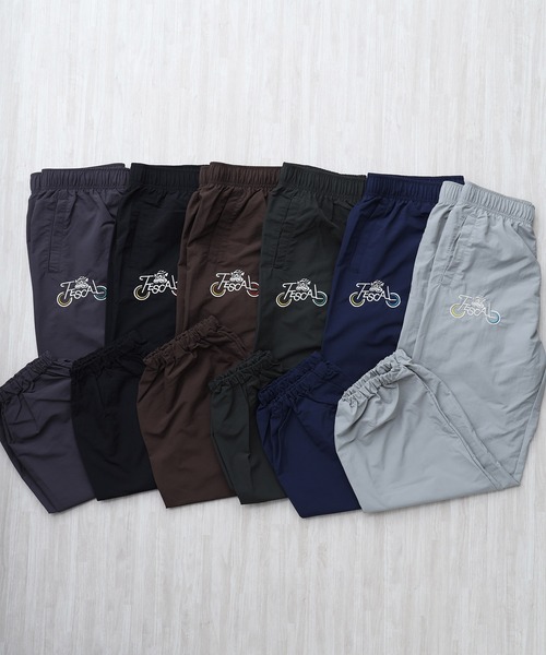 The Endless Summer（エンドレスサマー）の「TES SURF TRACK PANT / ナイロンパンツ（その他パンツ・メンズ・ブラック/ライトグレー/チャコール/ブラウン・MEDIUM/LARGE）」の5枚目の写真