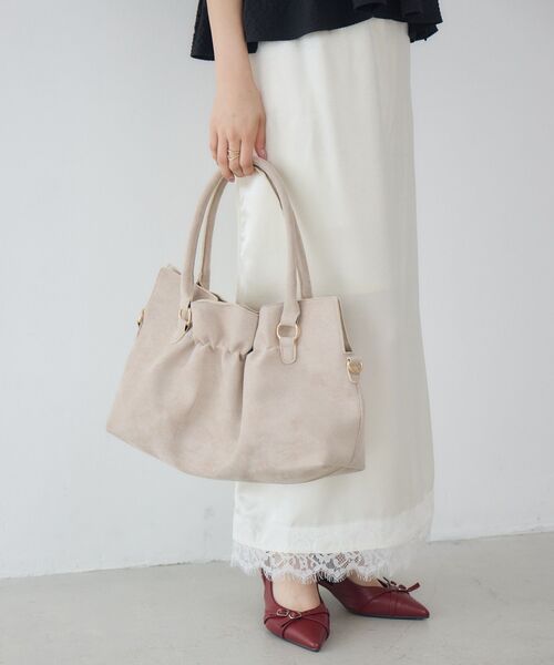 RETRO GIRL(レトロガール)の「ギャザー2WAYBAG(ショルダーバッグ・レディース・ブラウン/ベージュ/ブラック・ONE SIZE)」の21枚目の写真