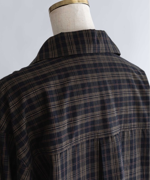 EN NEUME(エンノイム)の「Satin Piping Checked Pajama Shirt(シャツ/ブラウス・レディース・ブラック/ブラウン/ライトベージュ・1/0)」の13枚目の写真