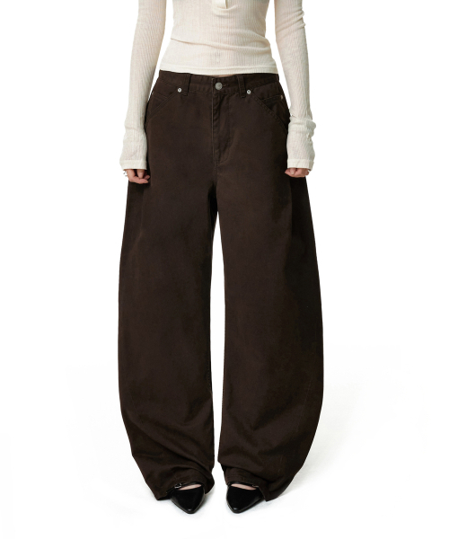 DECET WOMEN(デケット ウーマン)の「Cinchback バレル ワイドレッグパンツ DCWPT022BROWN(その他パンツ・レディース・その他・X-SMALL/LARGE/MEDIUM/SMALL)」の9枚目の写真