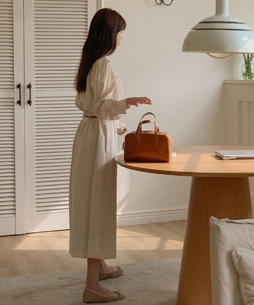FAVORITO(ファヴォリート)の「クルーネックワンピース(ワンピース・レディース・ベージュ/ブラック・F)」の21枚目の写真