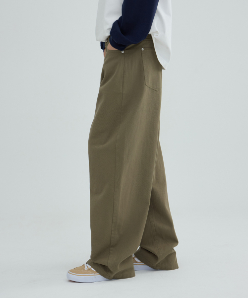 ACSHI(アクシ)の「コットンツイル膝切り替えカーブドパンツ(カーキ)(その他パンツ・メンズ・カーキ・MEDIUM/LARGE/X-LARGE/XX-LARGE)」の3枚目の写真