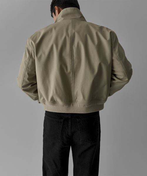 BOWLOW PRODUCT（バウロープロダクト）の「オーバーラップハイネックジャケット[ベージュ]（その他アウター・メンズ・その他・MEDIUM/LARGE/X-LARGE）」の5枚目の写真