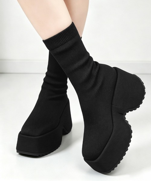 Miniministore(ミニミニストア)の「厚底ストレッチソックスブーツスクエアトゥ(ブーツ・レディース・ブラック・24.5cm/24.0cm/23.5cm/23.0cm/22.5cm)」の2枚目の写真