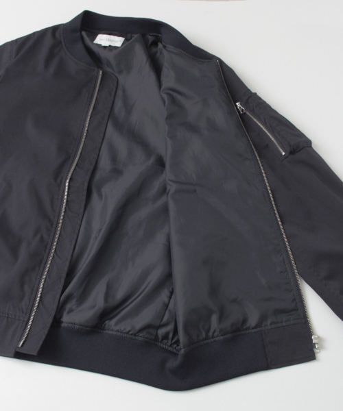 URBAN RESEARCH(アーバンリサーチ)の「UR MA-1(MA-1・メンズ・ブラック/カーキ/ネイビー/インディゴブルー・LARGE/MEDIUM)」の9枚目の写真