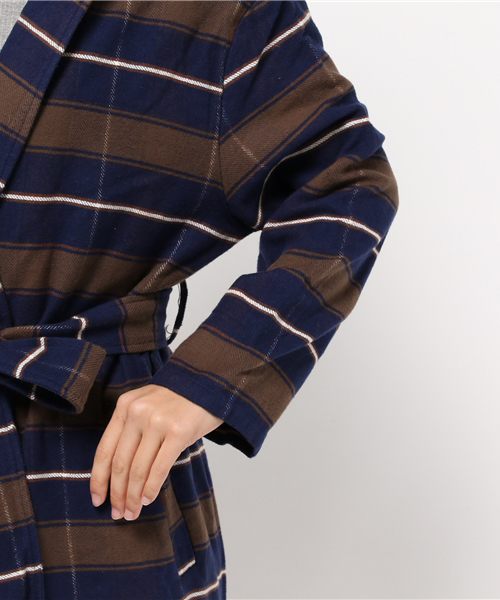 Denime(ドゥニーム)の「ヘビーフランネルガウン(その他アウター・レディース・ブラウン系その他2/レッド系その他2/ブルー系その他2・FREE)」の8枚目の写真