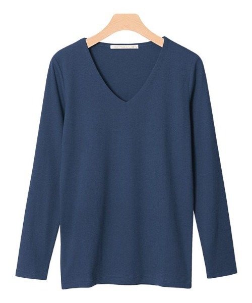 Pierrot（ピエロ）の「1枚でも透けにくい前身頃2枚仕立て Vネックテレコリブカットソー（Tシャツ/カットソー・レディース・オフホワイト/杢グレー/ブラック/カーキ/ネイビー/ブラック×ホワイト/ブラウン系その他/ブルー/マスタード/ホワイト×ブラック/グリーン/レッド/イエロー/パープル系その他/グリーン系その他/ライトブルー/イエロー系その他/ブルー系その他2/ブラウン系その他2/アイボリー/ブルー系その他/ライトベージュ/オレンジ系その他/グリーン系その他2/ライトグレー/ブラウン・M/L）」の19枚目の写真