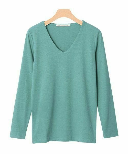 Pierrot（ピエロ）の「1枚でも透けにくい前身頃2枚仕立て Vネックテレコリブカットソー（Tシャツ/カットソー・レディース・オフホワイト/杢グレー/ブラック/カーキ/ネイビー/ブラック×ホワイト/ブラウン系その他/ブルー/マスタード/ホワイト×ブラック/グリーン/レッド/イエロー/パープル系その他/グリーン系その他/ライトブルー/イエロー系その他/ブルー系その他2/ブラウン系その他2/アイボリー/ブルー系その他/ライトベージュ/オレンジ系その他/グリーン系その他2/ライトグレー/ブラウン・M/L）」の15枚目の写真