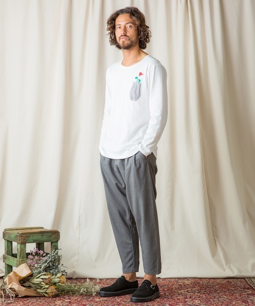 rehacer(レアセル)の「Waterproof Tuck Pants Made in Japan(スラックス・メンズ・グレー/ブラック・SMALL/MEDIUM/LARGE)」の4枚目の写真