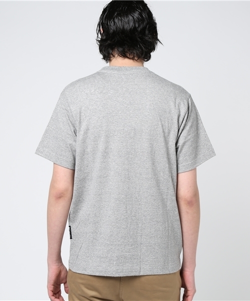 Columbia(コロンビア)の「【COLUMBIA BLACK LABEL】トギアクカナルTシャツ(Tシャツ/カットソー・メンズ・グレー/ネイビー/カーキ/ホワイト/ブラウン・SMALL/MEDIUM/LARGE/X-LARGE)」の7枚目の写真