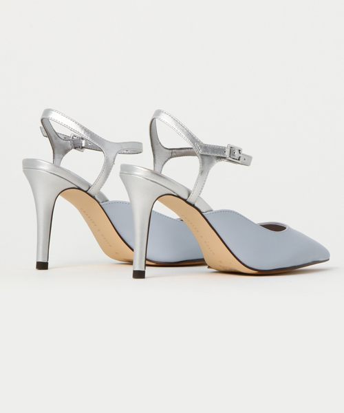 CHARLES & KEITH(チャールズ & キース)の「ポインテッドアンクルストラップヒール / POINTED ANKLE-STRAP HEELS(サンダル・レディース・ピンク/ブラック/ライトブルー・22cm/22.5cm/23cm/24cm/24.5cm/23.5cm)」の4枚目の写真
