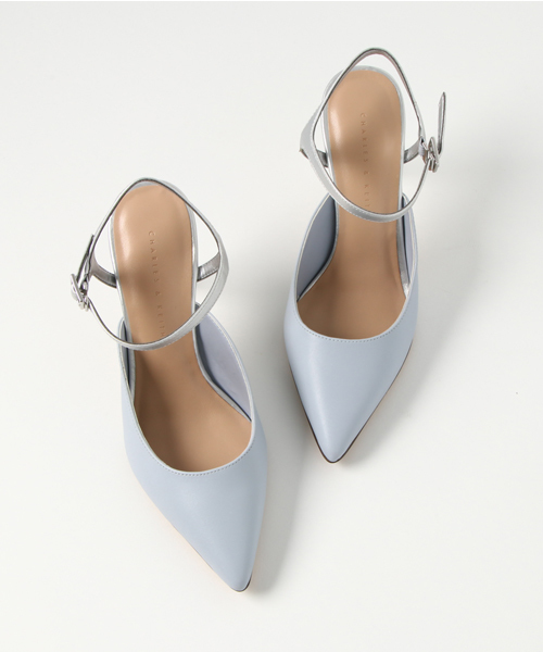 CHARLES & KEITH(チャールズ & キース)の「ポインテッドアンクルストラップヒール / POINTED ANKLE-STRAP HEELS(サンダル・レディース・ピンク/ブラック/ライトブルー・22cm/22.5cm/23cm/24cm/24.5cm/23.5cm)」の5枚目の写真