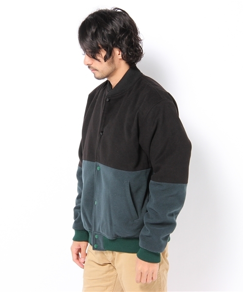 WHO'S WHO gallery（フーズフーギャラリー）の「パネルスタジアムジャケット（スタジャン・メンズ・ブラック/ネイビー・MEDIUM/LARGE）」の3枚目の写真